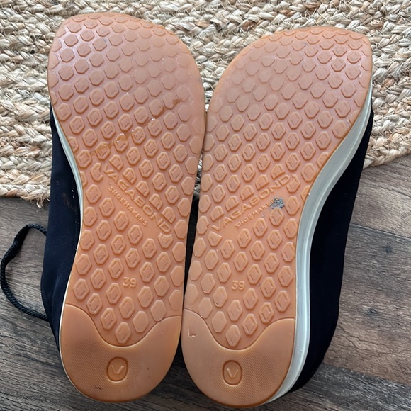 Vagabond Shoemakers Casey Platform Sneaker in Black size 8 - Picture 4 of 6